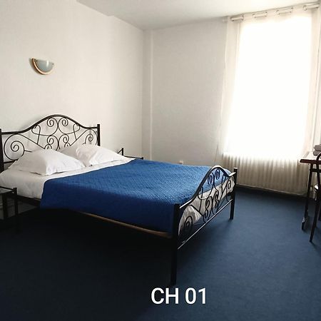 Hotel Le Fontenoy Provins Esterno foto